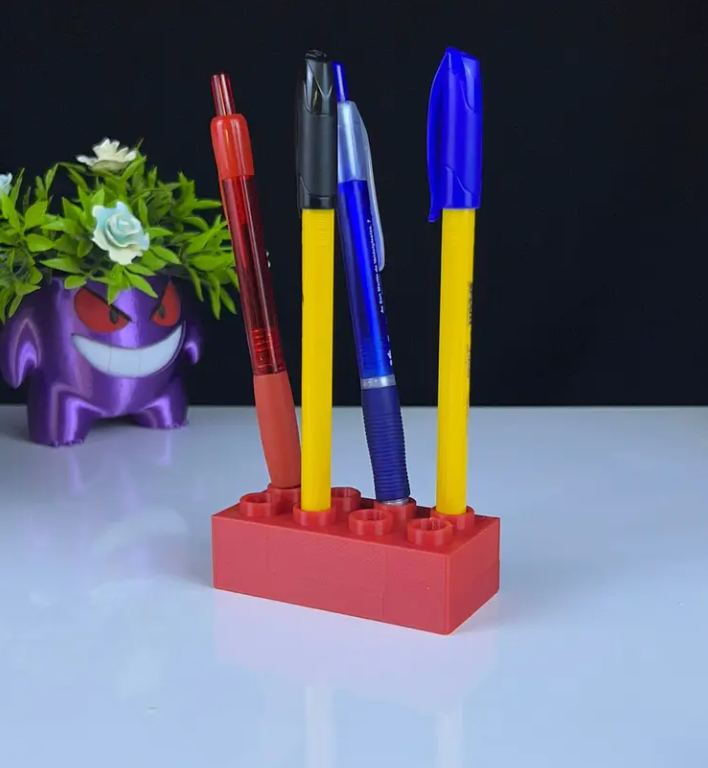 Small Lego Pencil Holder