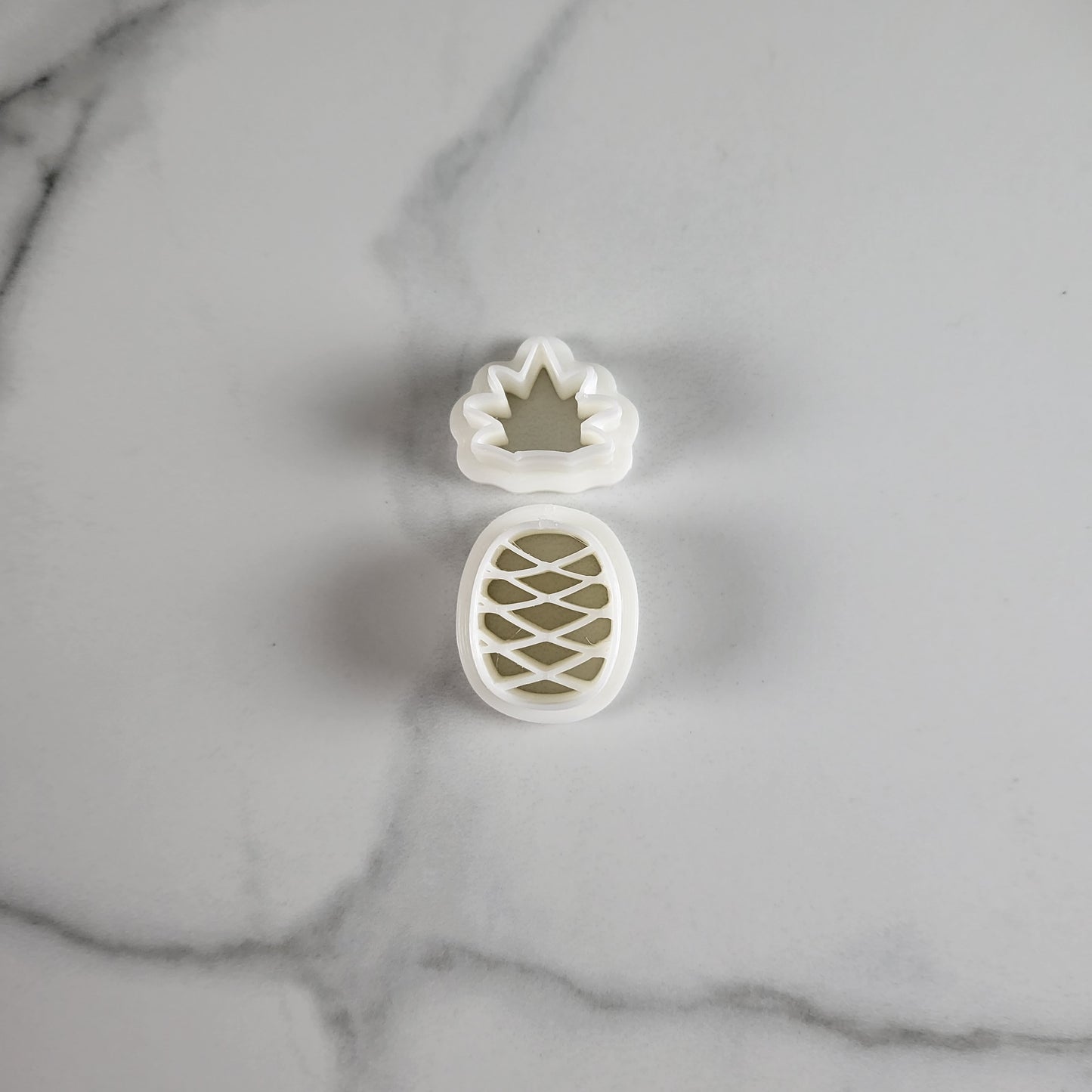 2 Piece Pineapple Clay Cutter