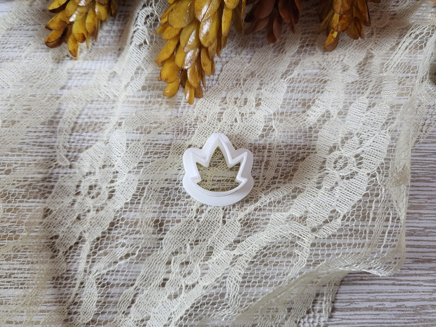 Fall Leaf Outline, Fall Leaf Clay Cutter for Polymer Clay, Floral Cutter, Embossed Clay Cutter , Clay Supplies